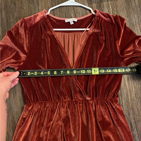 Baltic Born Women's Elegant Cinnamon Red Maxi Velvet Dress Size Large - Picture 5 of 6